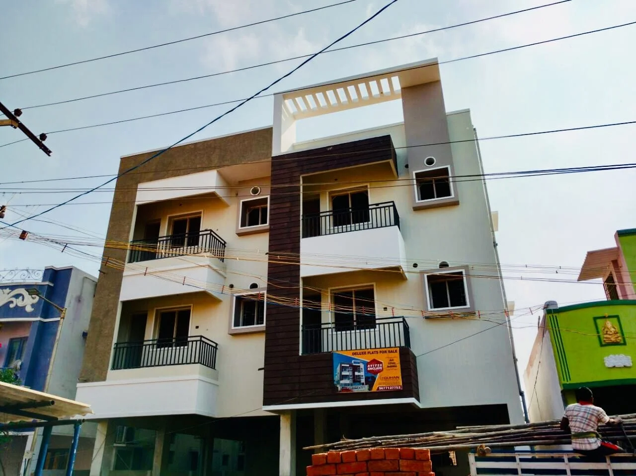Aviyes Enclave